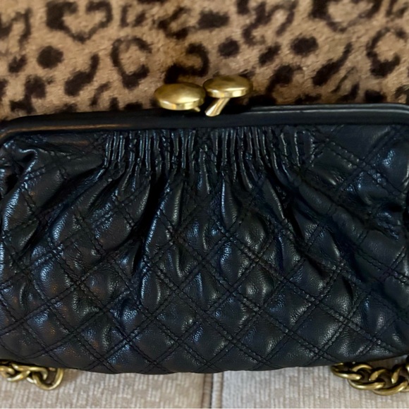 Marc Jacobs Vintage Bag, Soft Quilted Lamb Leather, Suede interior, Kiss Lock - Picture 4 of 10